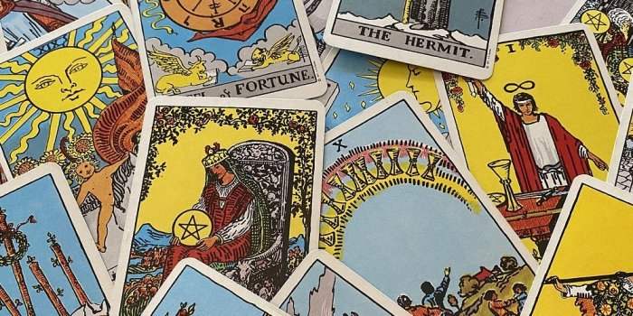 club tarot